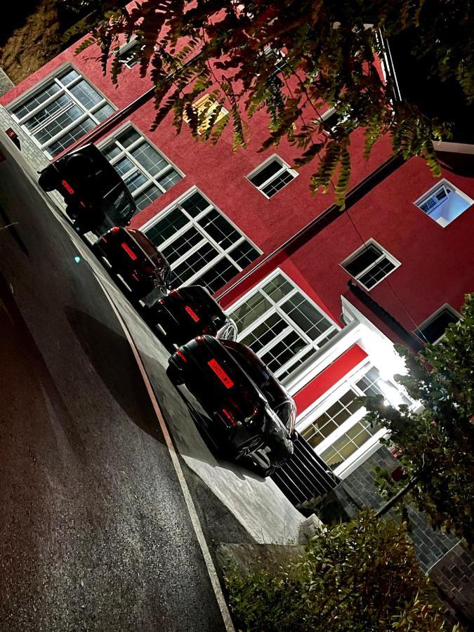 Hotel Sh & Sh Puke Exterior photo